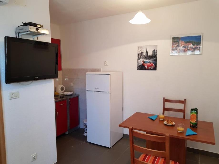Apartment Murva Сегет-Враница Экстерьер фото